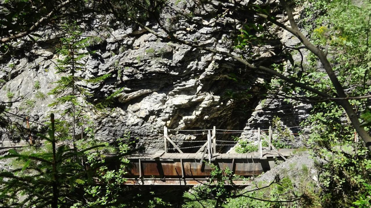 AyentLa Grange A Caroline住宿加早餐旅馆 外观 照片